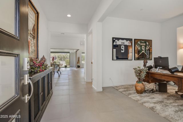 28220 N NEEDLE ROCK Court, Rio Verde, AZ 85263