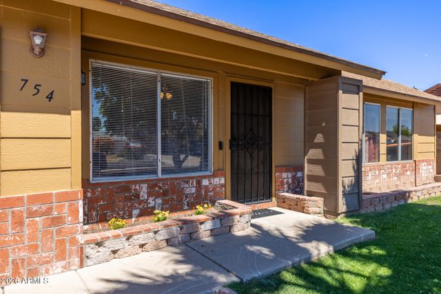 754 E HUBER Street, Mesa, AZ 85203