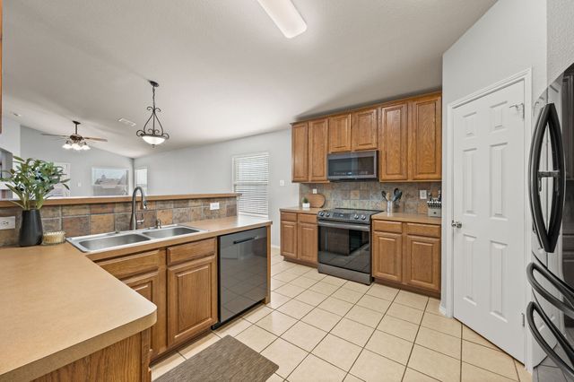 1405 Millbrook Lane, Wylie, TX 75098