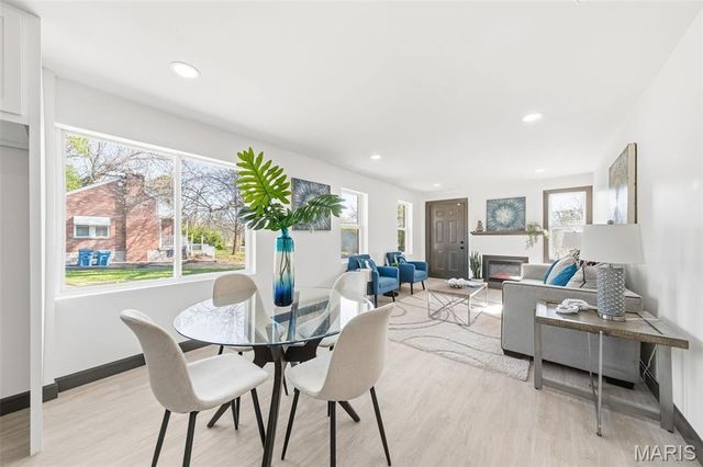 129 N Dade Avenue, Ferguson, MO 63135