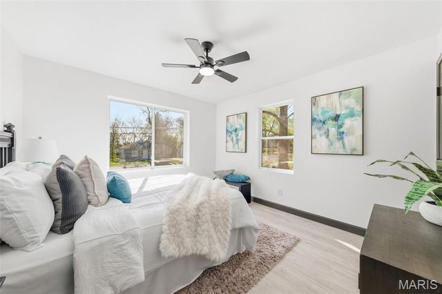 129 N Dade Avenue, Ferguson, MO 63135