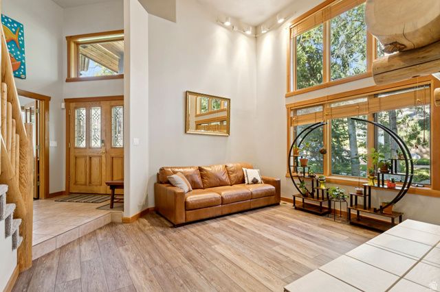 2614 E TUXEDO CIR, Cottonwood Heights, UT 84093