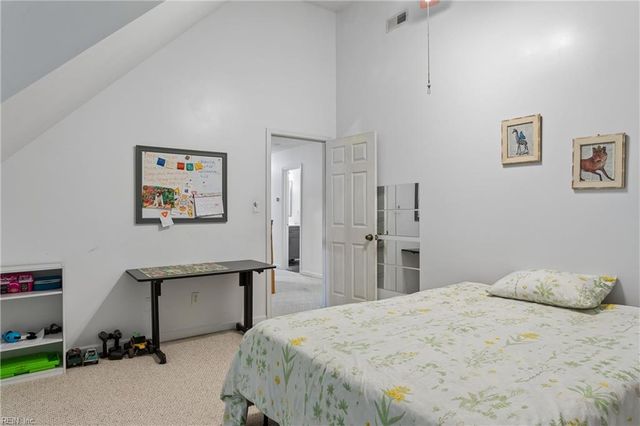 10161 Deer Trace Ln, Gloucester, VA 23061