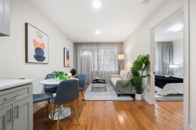 141-15 Cherry Avenue 6E, Flushing, NY 11355