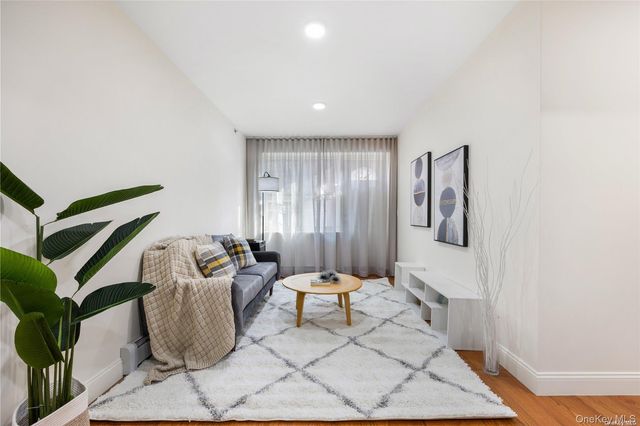 141-15 Cherry Avenue 6E, Flushing, NY 11355