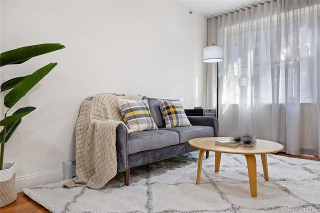 141-15 Cherry Avenue 6E, Flushing, NY 11355