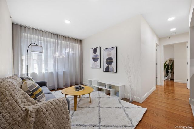 141-15 Cherry Avenue 6E, Flushing, NY 11355