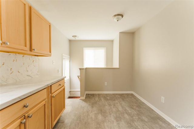 27441 Bohnhoff Street, Roseville, MI 48066