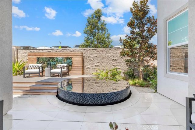 190 Amber Oak, Lake Forest, CA 92630