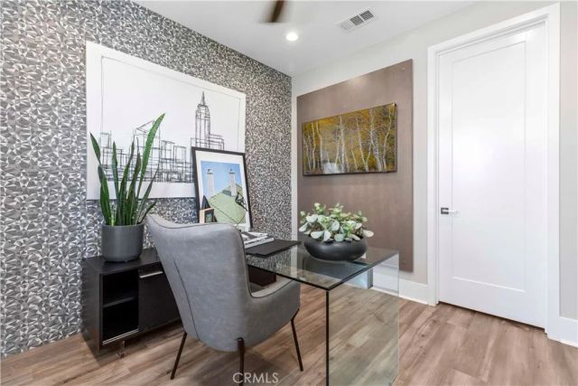 190 Amber Oak, Lake Forest, CA 92630