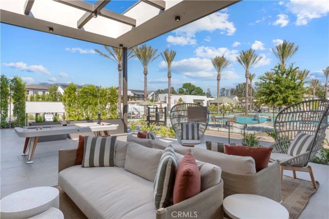 190 Amber Oak, Lake Forest, CA 92630