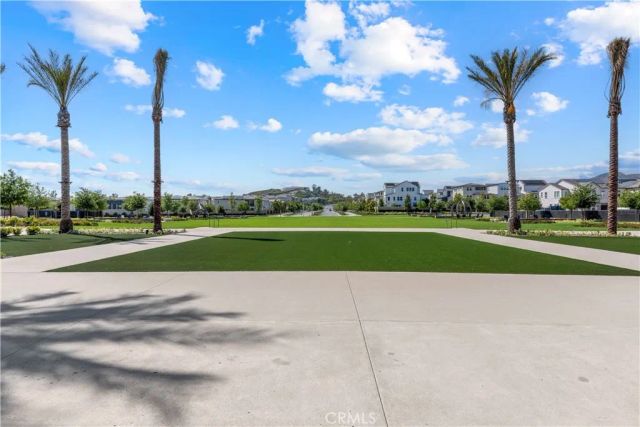 190 Amber Oak, Lake Forest, CA 92630