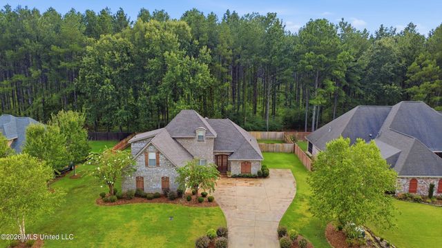 446 Edgewood Crossing, Brandon, MS 39042