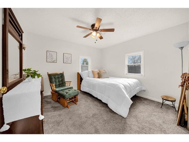 475 W 5th St, Akron, CO 80720