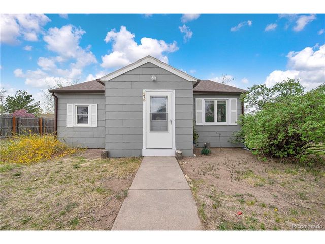 475 W 5th St, Akron, CO 80720