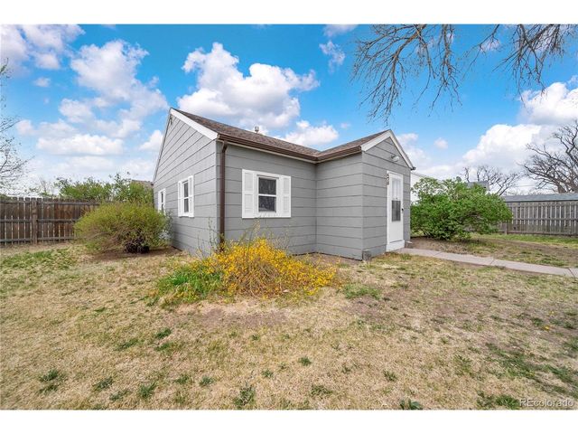 475 W 5th St, Akron, CO 80720