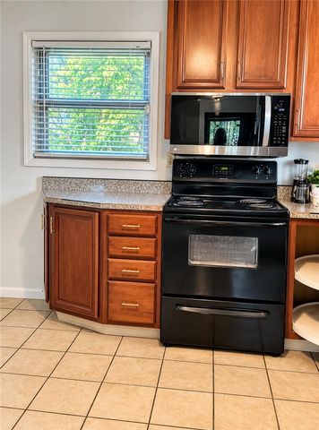 2520 Baywood Street, Dayton, OH 45406