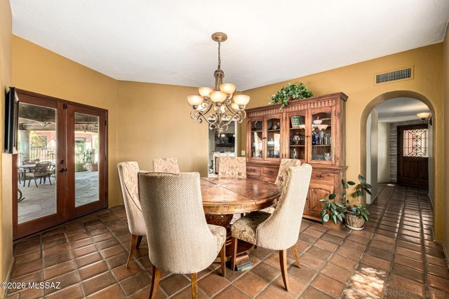 4477 E Saranac Drive, Tucson, AZ 85718