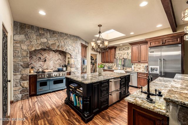 4477 E Saranac Drive, Tucson, AZ 85718