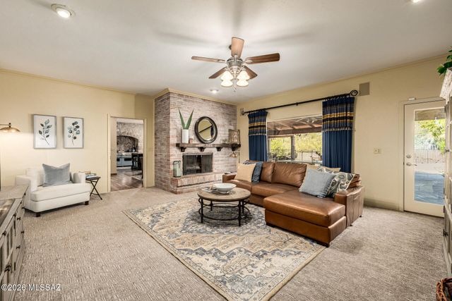 4477 E Saranac Drive, Tucson, AZ 85718