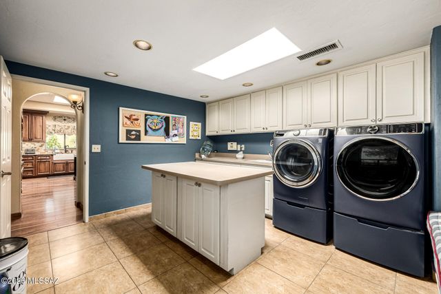 4477 E Saranac Drive, Tucson, AZ 85718