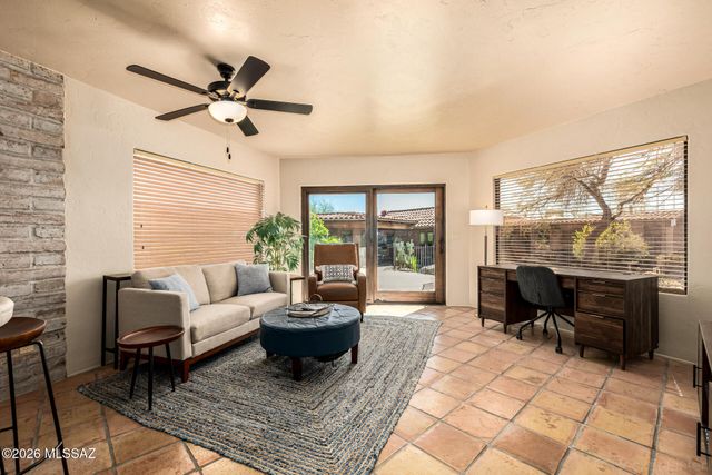 4477 E Saranac Drive, Tucson, AZ 85718