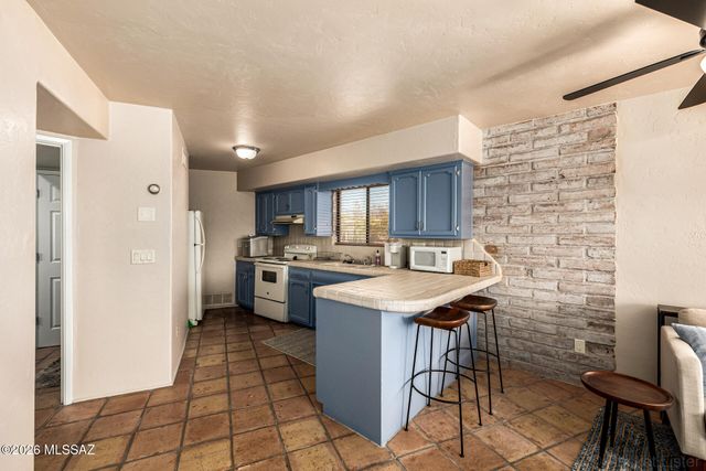 4477 E Saranac Drive, Tucson, AZ 85718