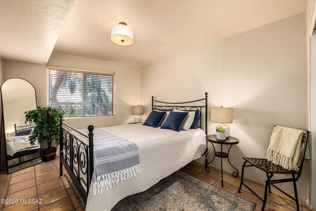 4477 E Saranac Drive, Tucson, AZ 85718