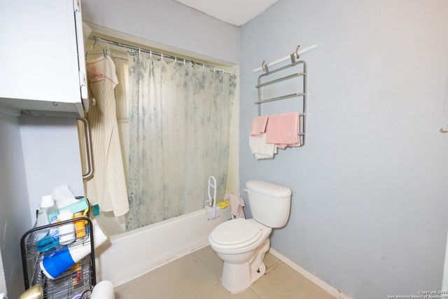 418 N Cedar, Pearsall, TX 78061