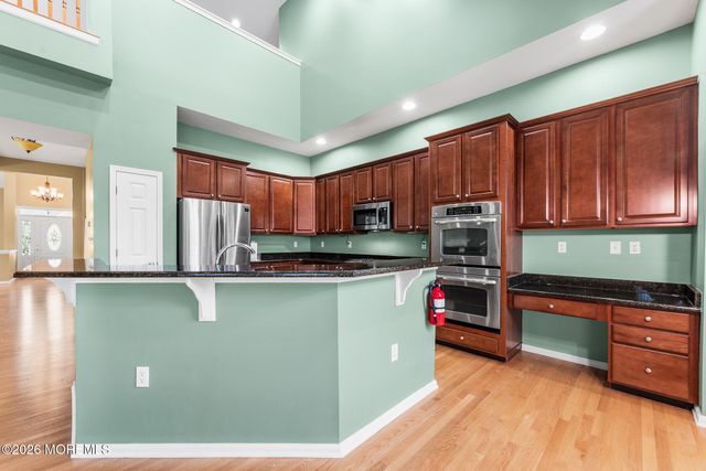 7 Brattleboro Road, Jackson, NJ 08527