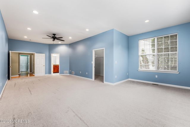 7 Brattleboro Road, Jackson, NJ 08527