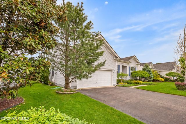 7 Brattleboro Road, Jackson, NJ 08527