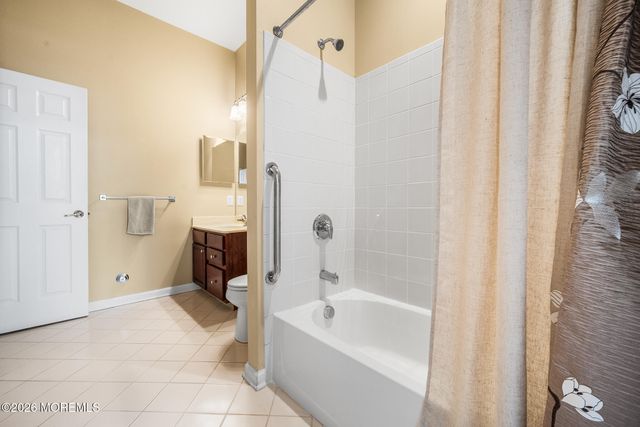 7 Brattleboro Road, Jackson, NJ 08527