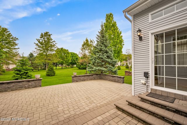 7 Brattleboro Road, Jackson, NJ 08527