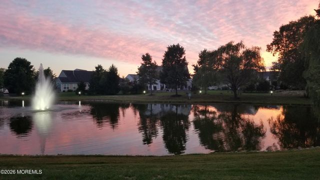 7 Brattleboro Road, Jackson, NJ 08527