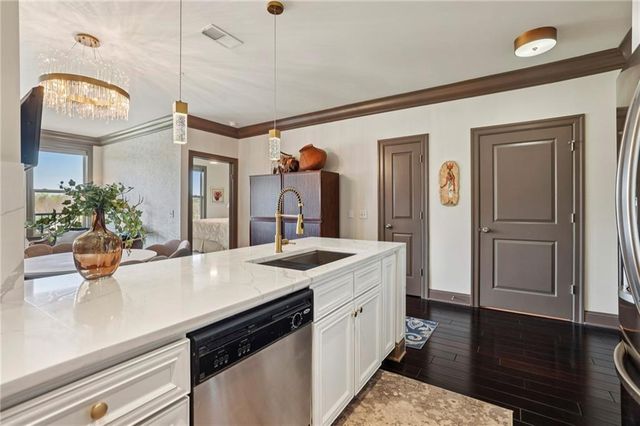 901 Abernathy Road NE 6110, Atlanta, GA 30328