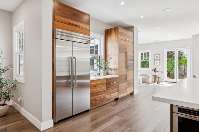 16988 Kennedy Road, Los Gatos, CA 95032