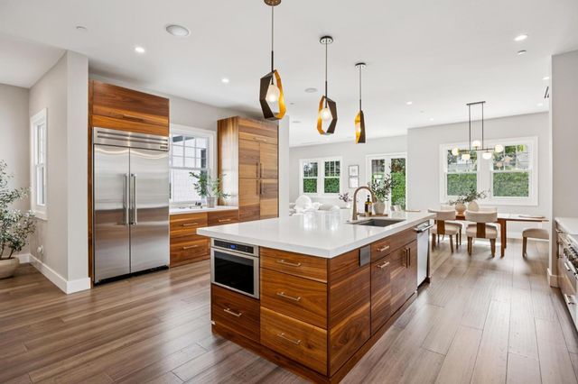 16988 Kennedy Road, Los Gatos, CA 95032