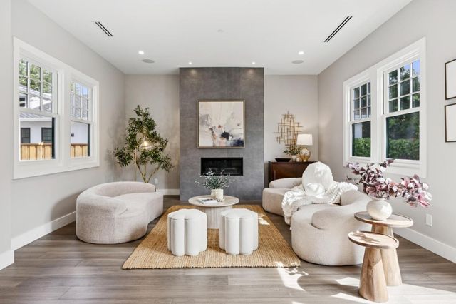 16988 Kennedy Road, Los Gatos, CA 95032