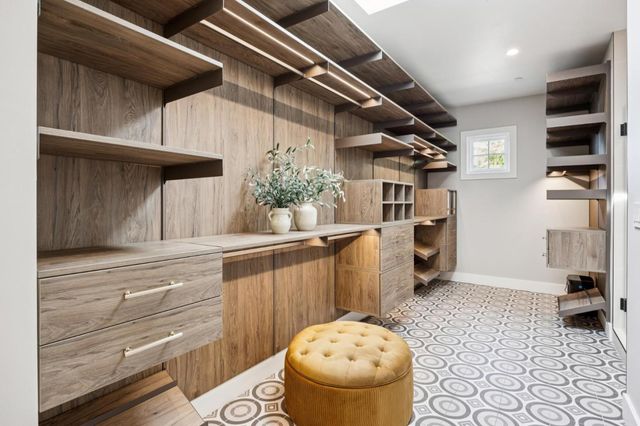 16988 Kennedy Road, Los Gatos, CA 95032