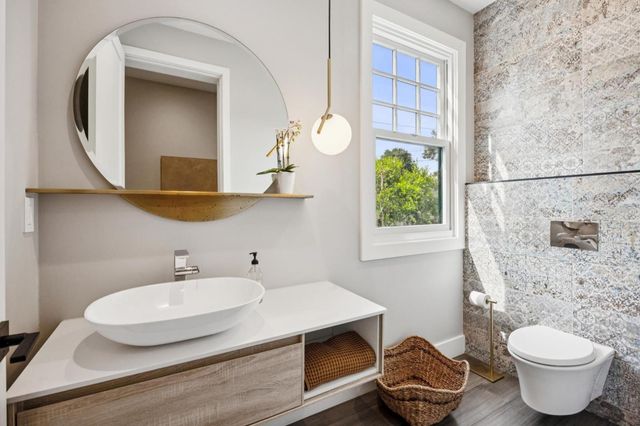 16988 Kennedy Road, Los Gatos, CA 95032