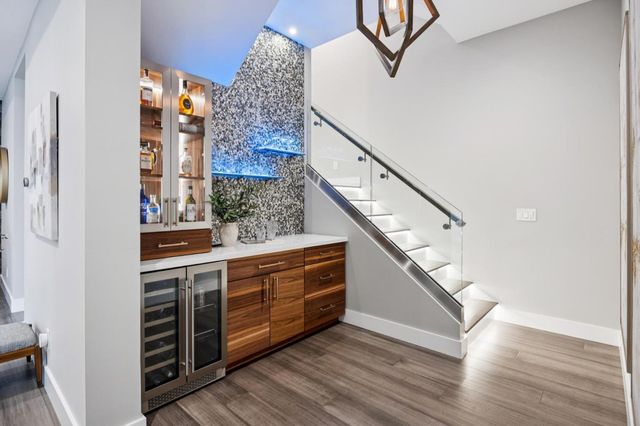 16988 Kennedy Road, Los Gatos, CA 95032