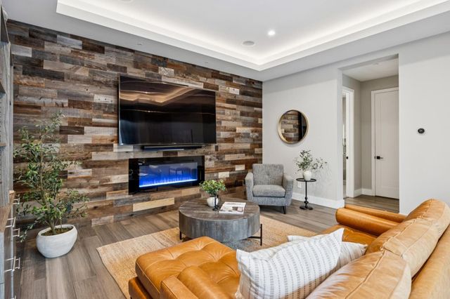 16988 Kennedy Road, Los Gatos, CA 95032