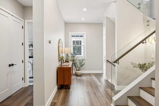 16988 Kennedy Road, Los Gatos, CA 95032