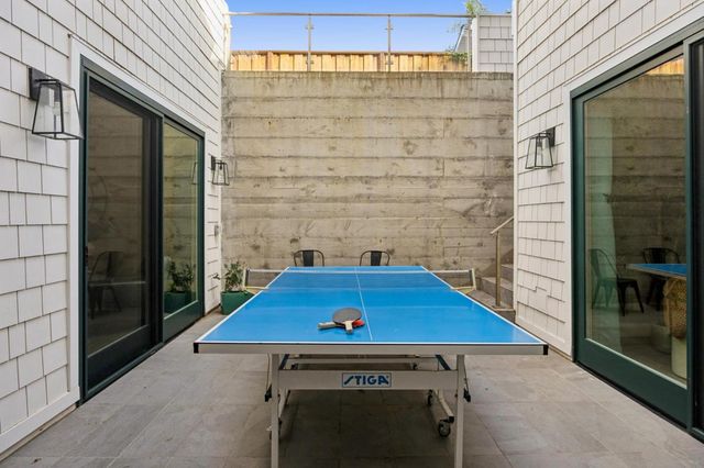 16988 Kennedy Road, Los Gatos, CA 95032