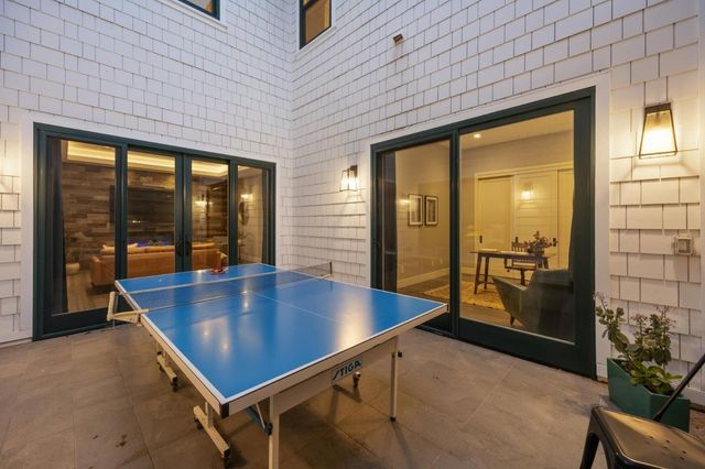 16988 Kennedy Road, Los Gatos, CA 95032