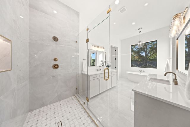 6475 Trammel Drive, Dallas, TX 75214