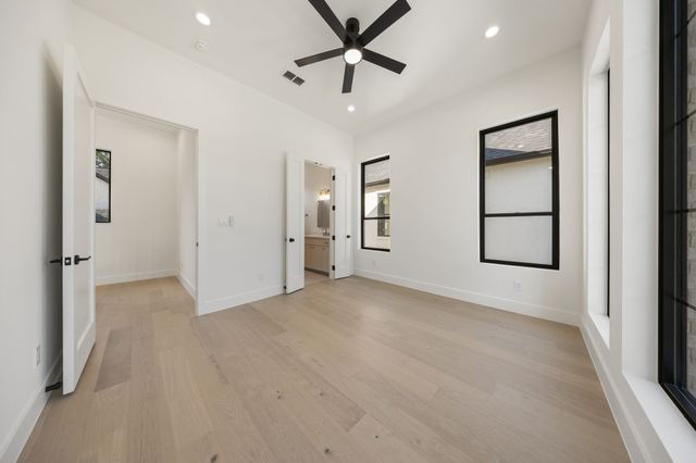 6475 Trammel Drive, Dallas, TX 75214