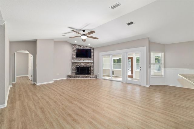 8526 SE 12TH COURT, Ocala, FL 34480