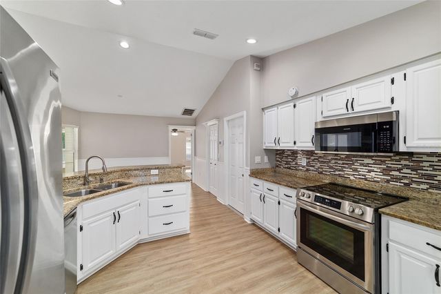 8526 SE 12TH COURT, Ocala, FL 34480